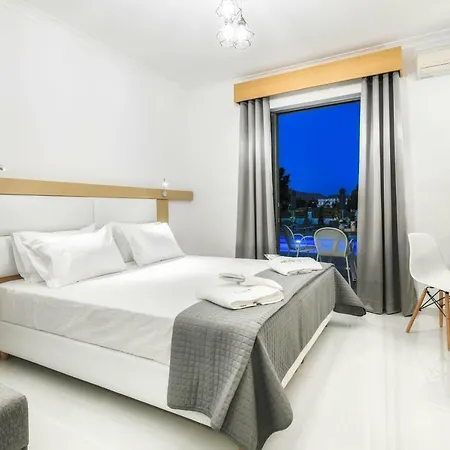 Bed & Breakfast White Canvas Boutique 3*