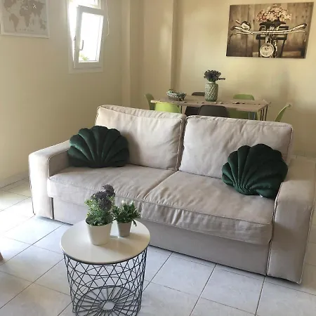 Kallas Apartment *