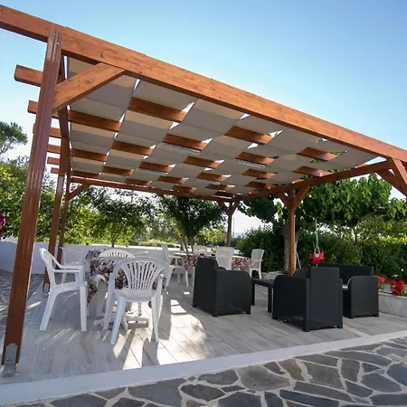 Stars 2 Apartment Laganas