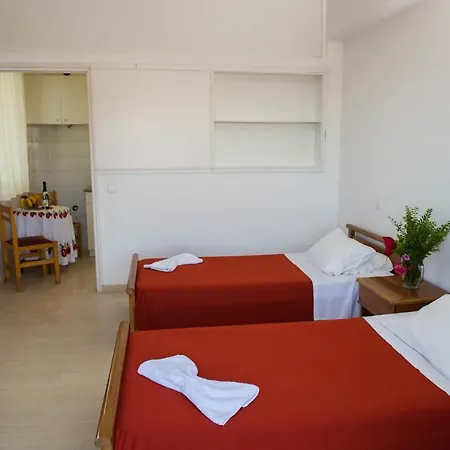 Cleopatra Apartment *