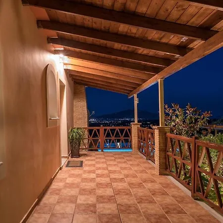 Apartment Clairy Laganas