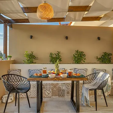 Aggeliki Apartment *