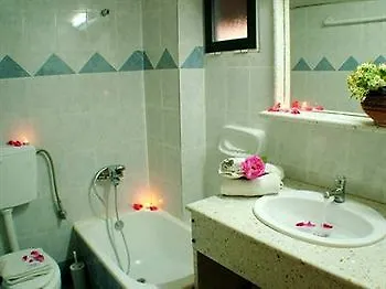 Club Zante Plaza Hotel 3*