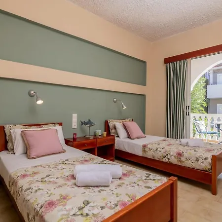 Aparthotel The Place *