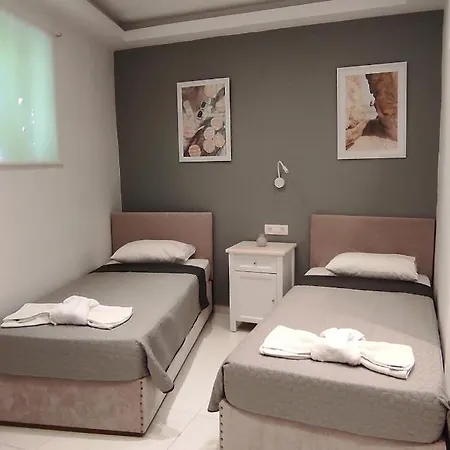 Zen Aparthotel *