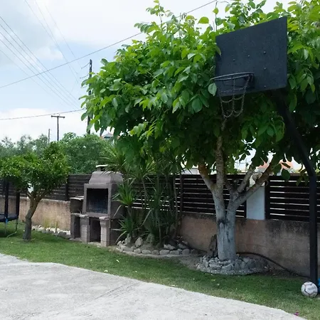Lovos House * Laganas