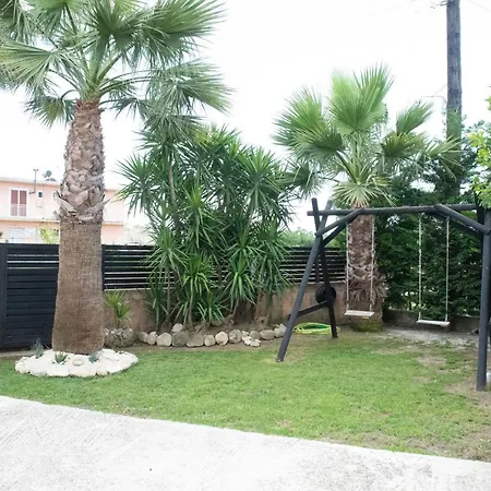 Lovos House * Laganas