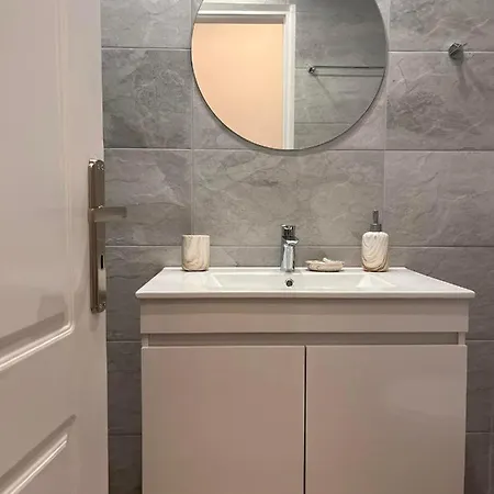 Apartment Aceno Laganas