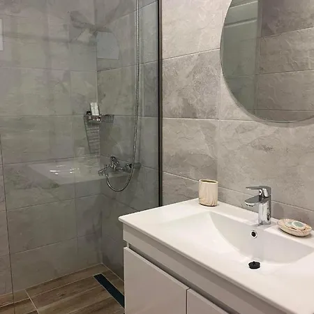 Aceno Apartment *