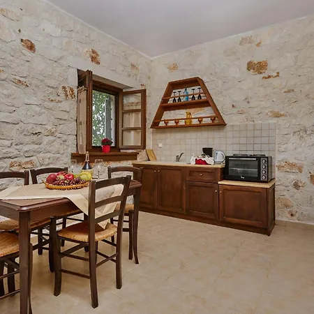 Pounente Apartment Laganas