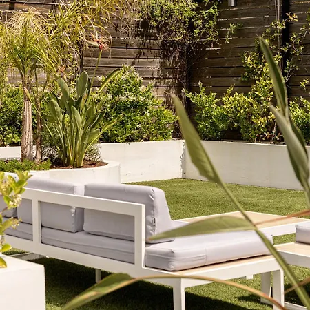 Pearl Luxury Living *