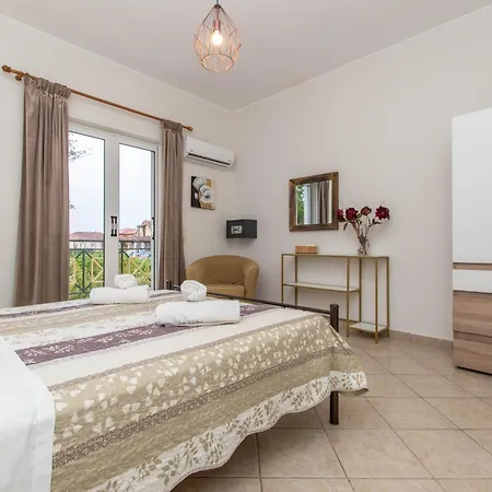 Dora's Apartment *