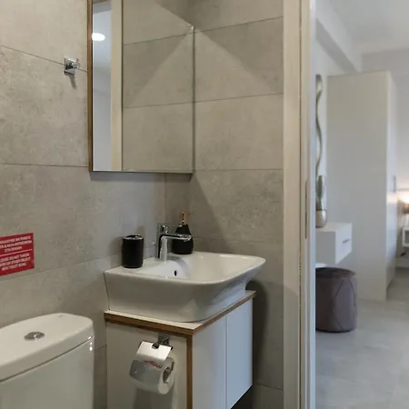 Dion Apartment *