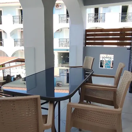 Zen Aparthotel