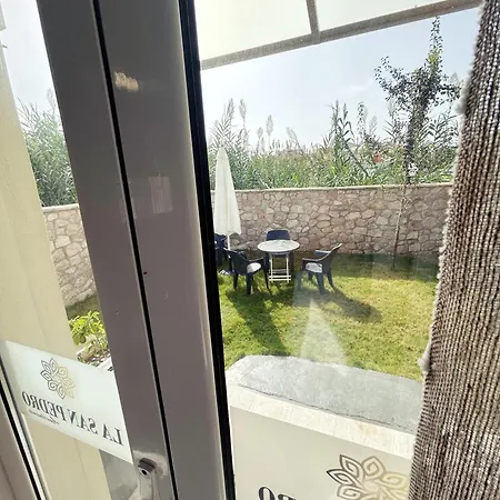 Pedro Navarino Vii Apartment *