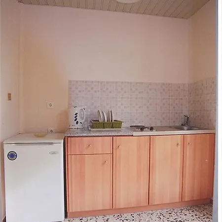 Stella Apartment Laganas