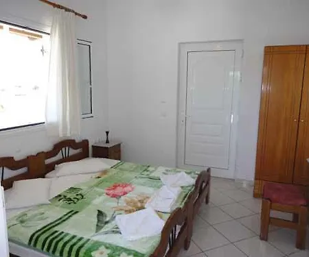 Apartment Lazanis Laganas