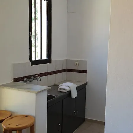 Liris Studios Laganas