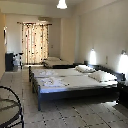 Bed & Breakfast Liris Studios 2*