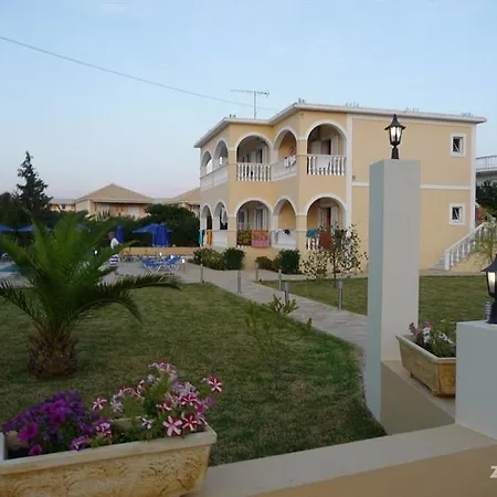 Anastasias House Aparthotel *