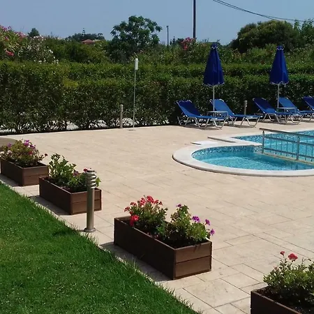 Aparthotel Anastasias House *