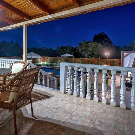Eleon Villa Laganas