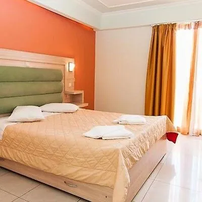 Club Zante Plaza Hotel 3*