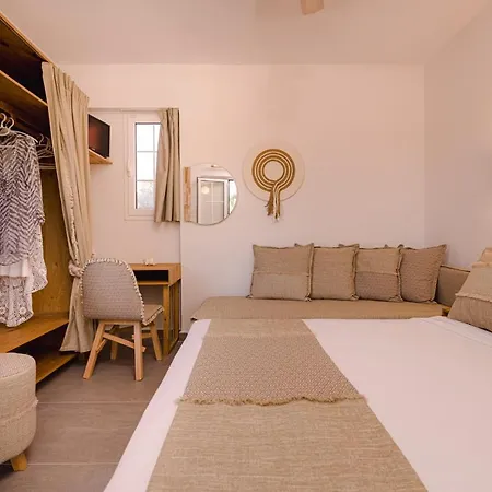 Spiros Family Apts Apartment *