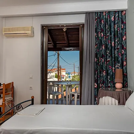 Aparthotel Metsovo Laganas