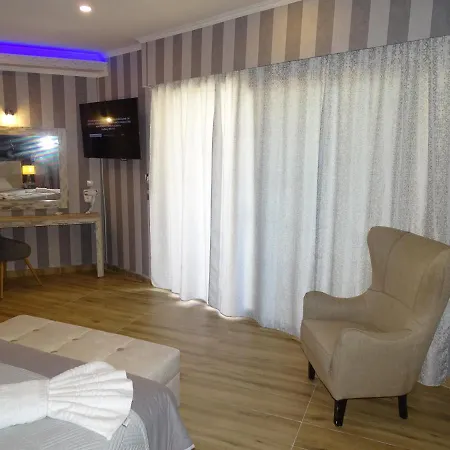 Garden Palace Hotel 4*
