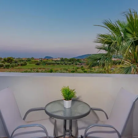 Hotel Maui 2*
