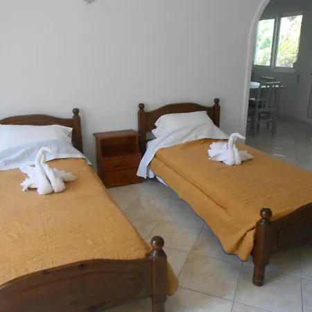 Akropolis Aparthotel Laganas