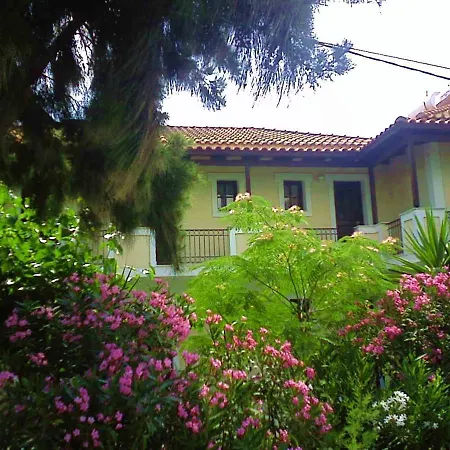 Aparthotel Hara