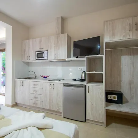 Apartment Paradise &