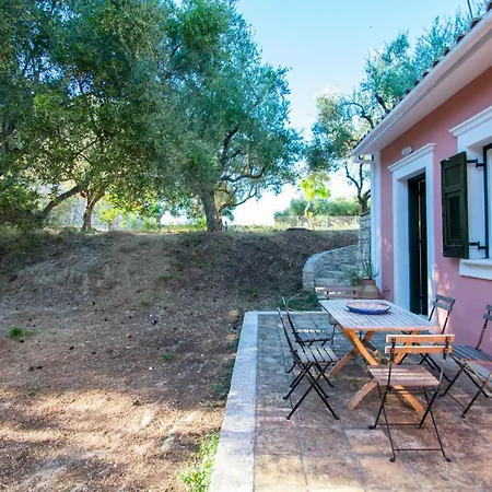 Doliva Estate *