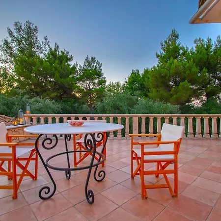 Villa Doliva Estate
