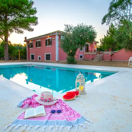 Doliva Estate Villa
