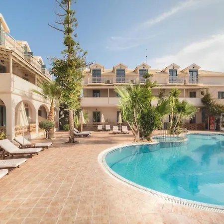 Hotel Pierros *