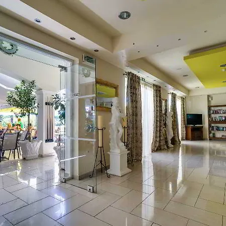Zante Atlantis Aparthotel 4*