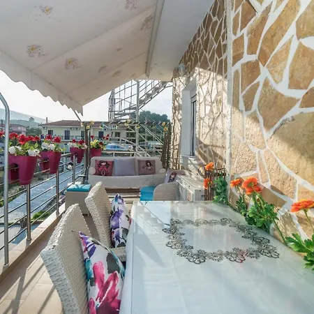 Hamsa Villa *