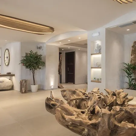 Gardelli Hotel 4*