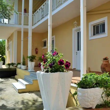 Soulis Studios Apartment *