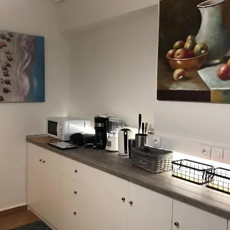 Denise Hotel