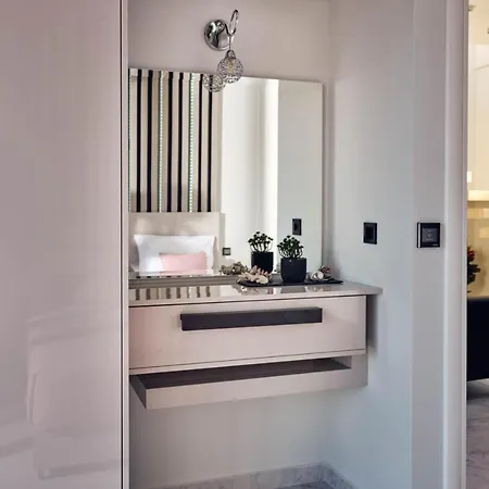 Savvas & Joanna Boutique Apartment Laganas