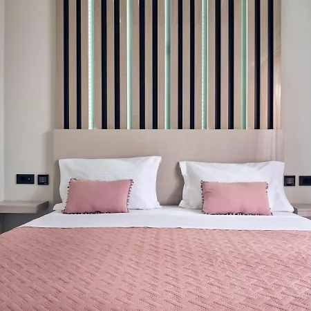 Savvas & Joanna Boutique Apartment