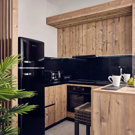 Savvas & Joanna Boutique Apartment *