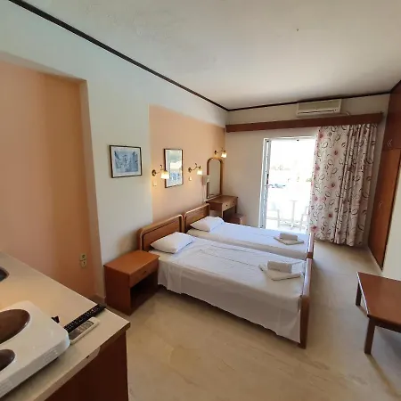 Vivian Hotel Aparthotel