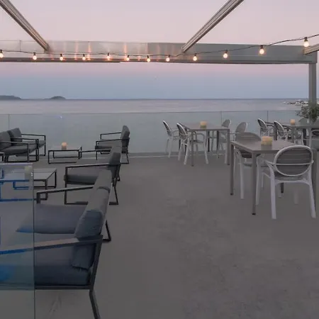 Denise Hotel 4*