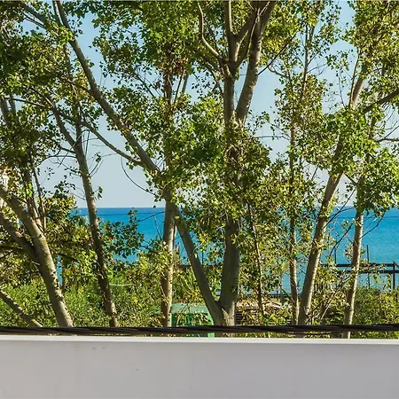 Nemesis Aparthotel Laganas