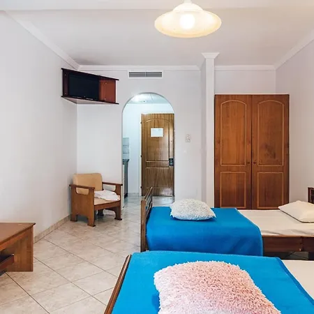 Bluewaves Aparthotel *